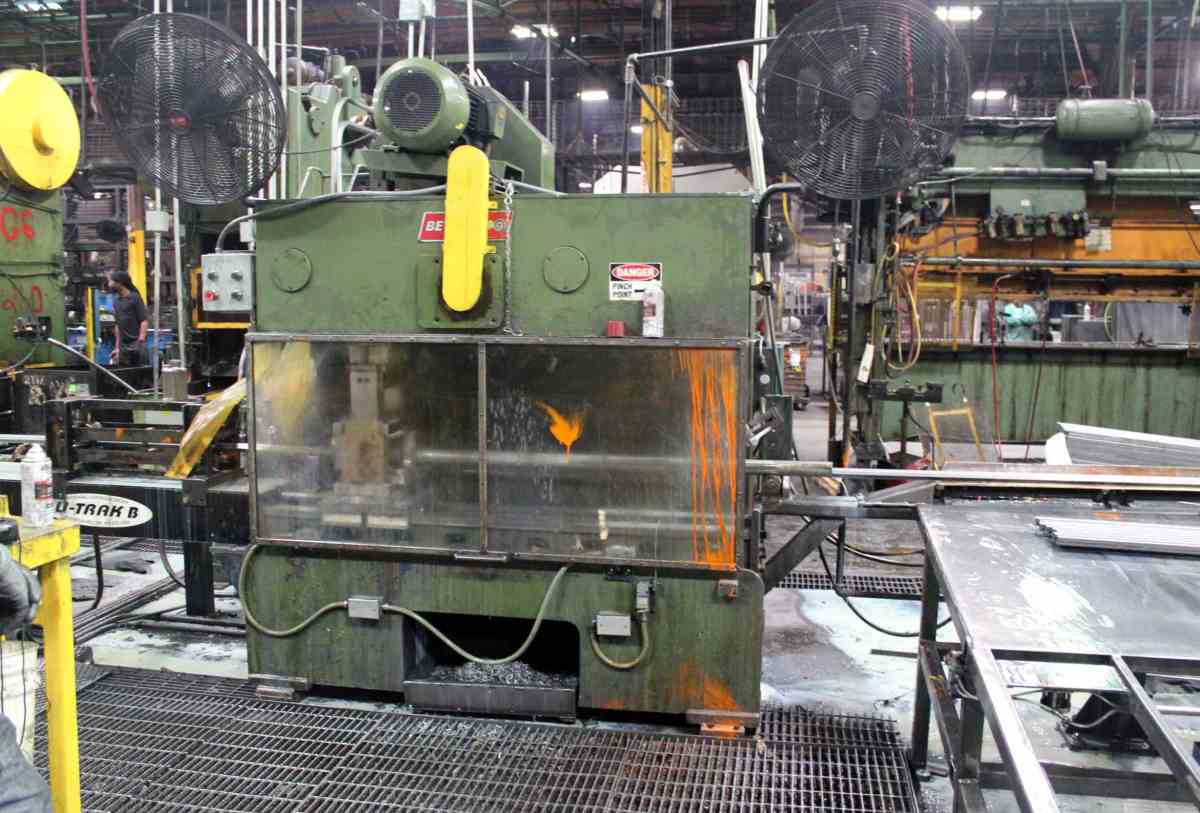 3 Inch OD Tube cutoff Machine