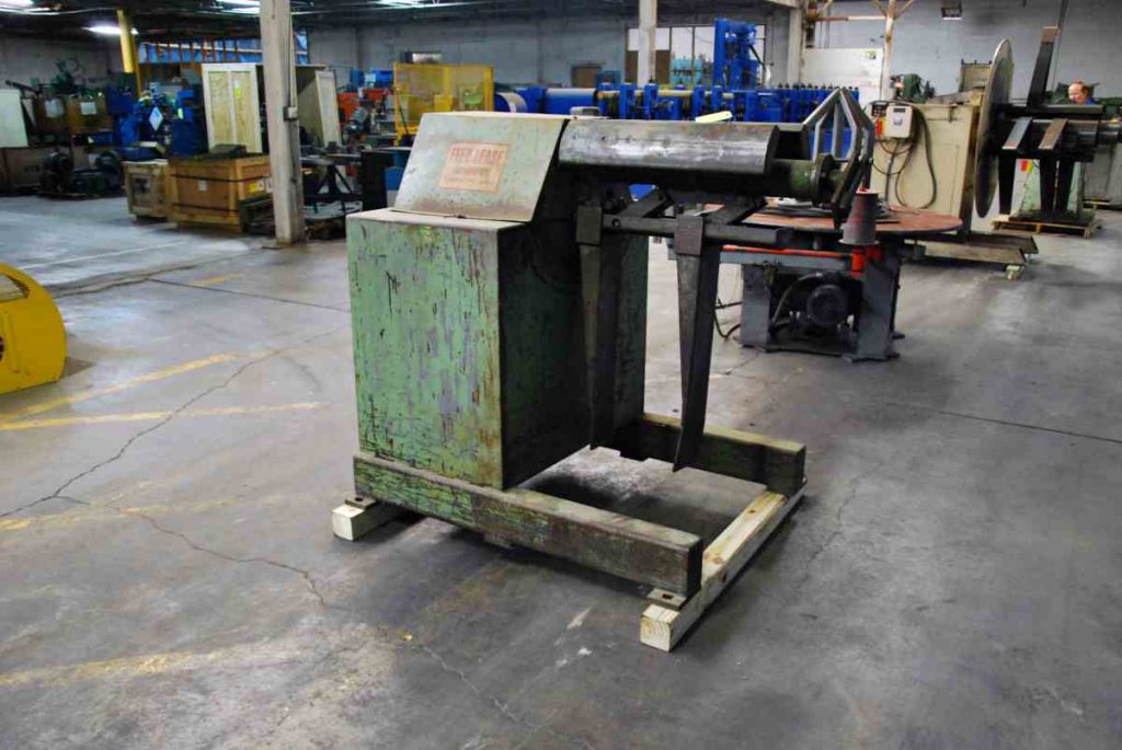 Single Arm Coil Reel, FEED LEASE CORP 5,000 Lb. x 18"