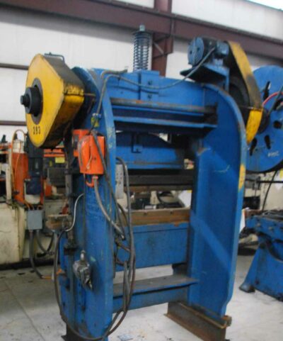 ROUSSELLE 4W Press Brake